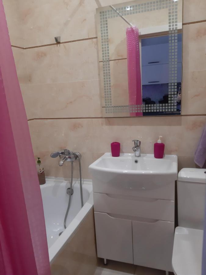 апартаменты. холодная гора, ул. дудинской 1а. Charków