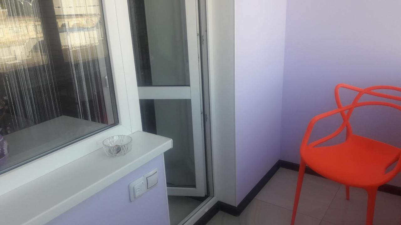 апартаменты. холодная гора, ул. дудинской 1а. Apartament *